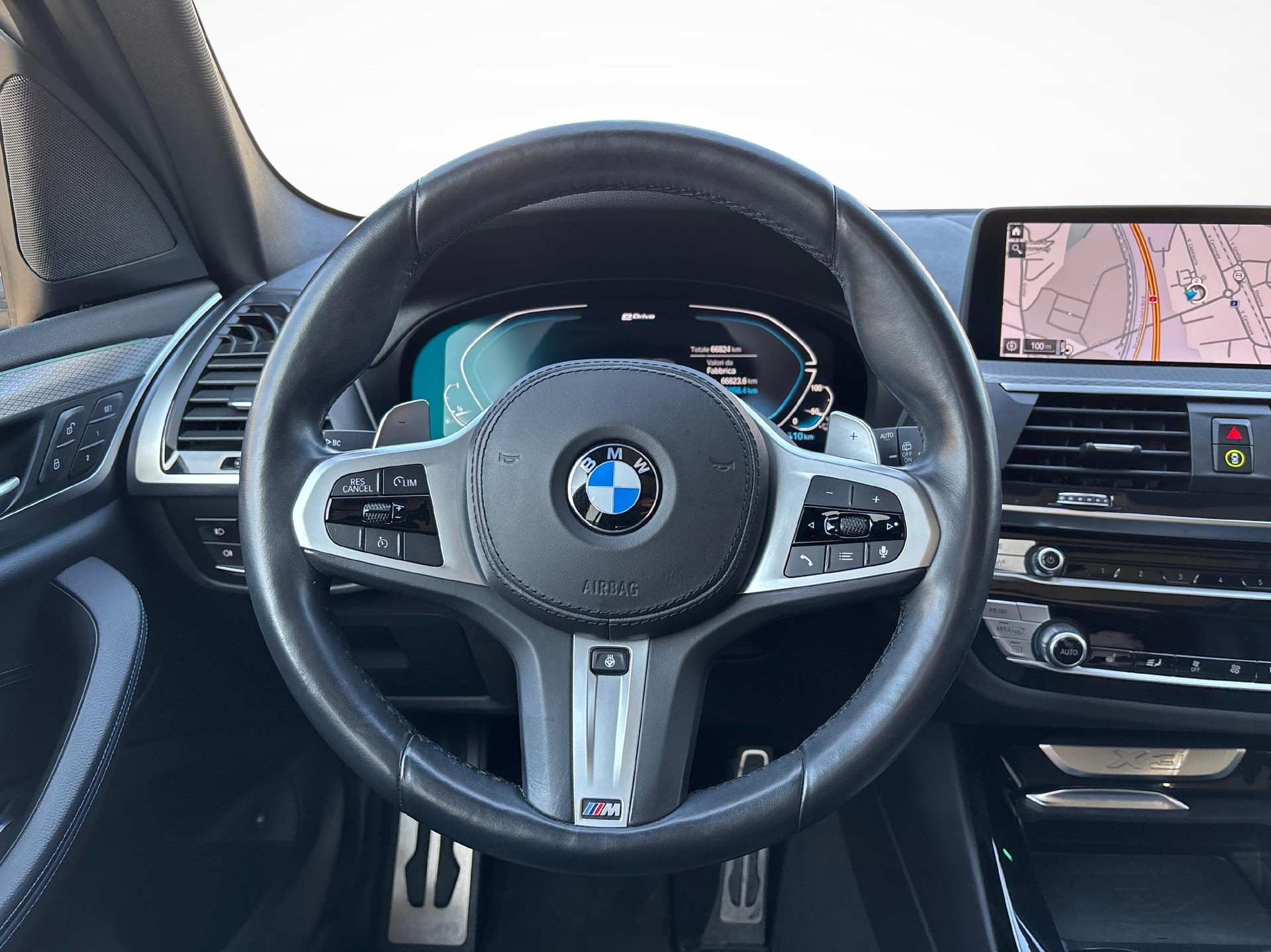 BMW X3 30e xDrive SAG-image-13