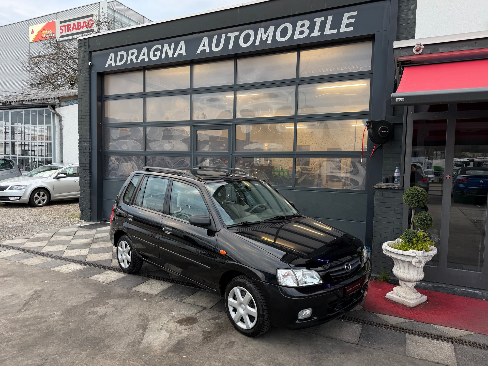 MAZDA Demio 1.5i-16 High ABS-showroom-element-1