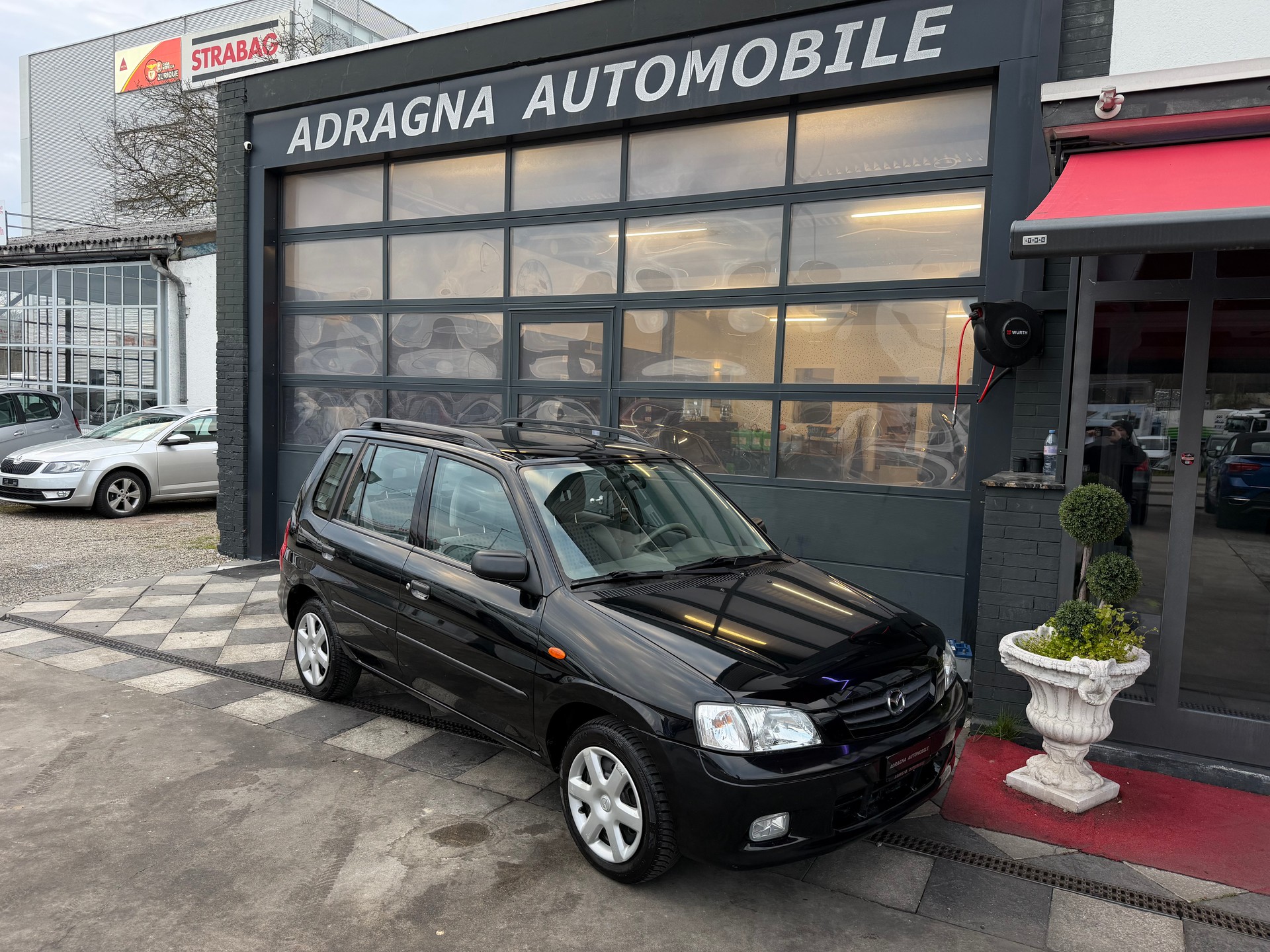 MAZDA Demio 1.5i-16 High ABS-showroom-element-3