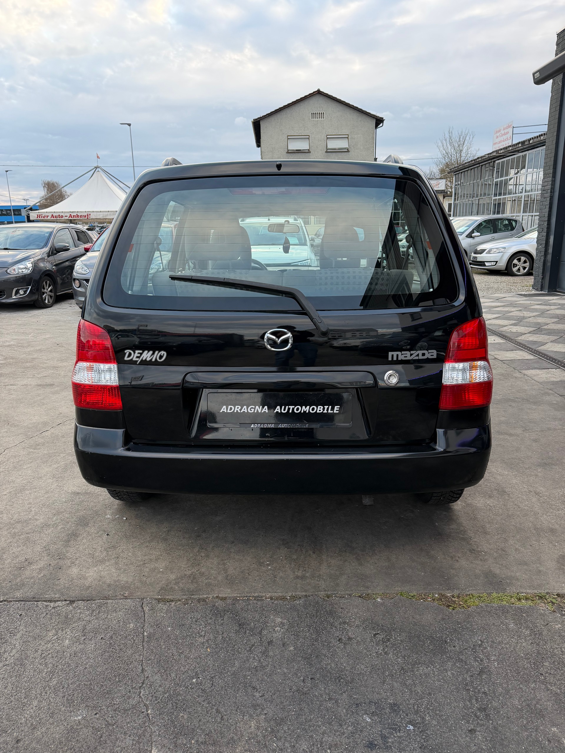 MAZDA Demio 1.5i-16 High ABS-image-23