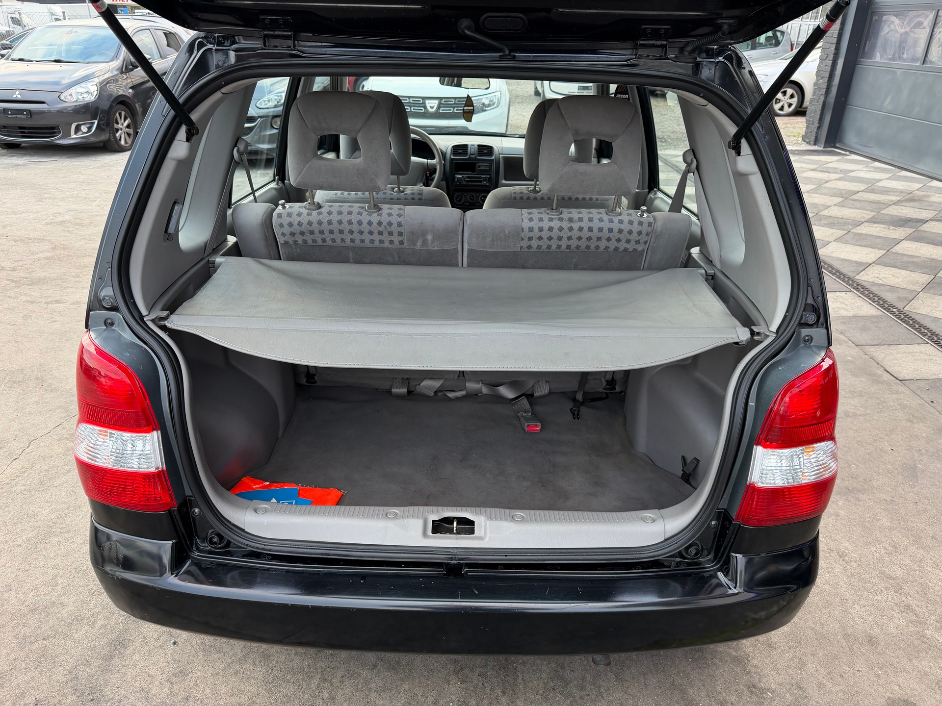 MAZDA Demio 1.5i-16 High ABS-image-20