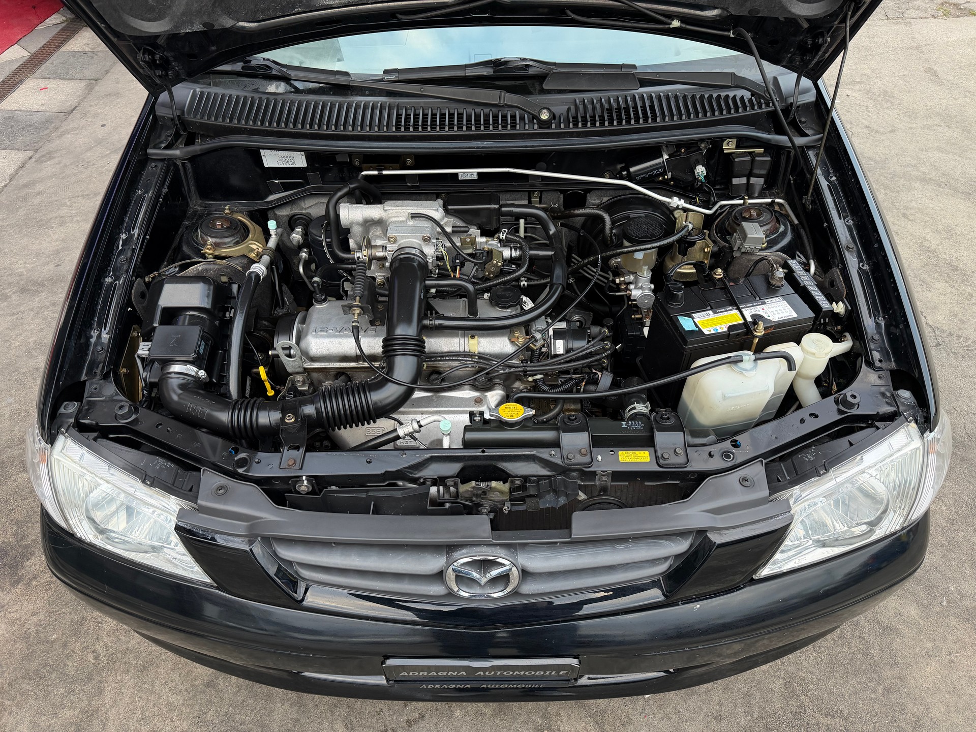 MAZDA Demio 1.5i-16 High ABS-image-27