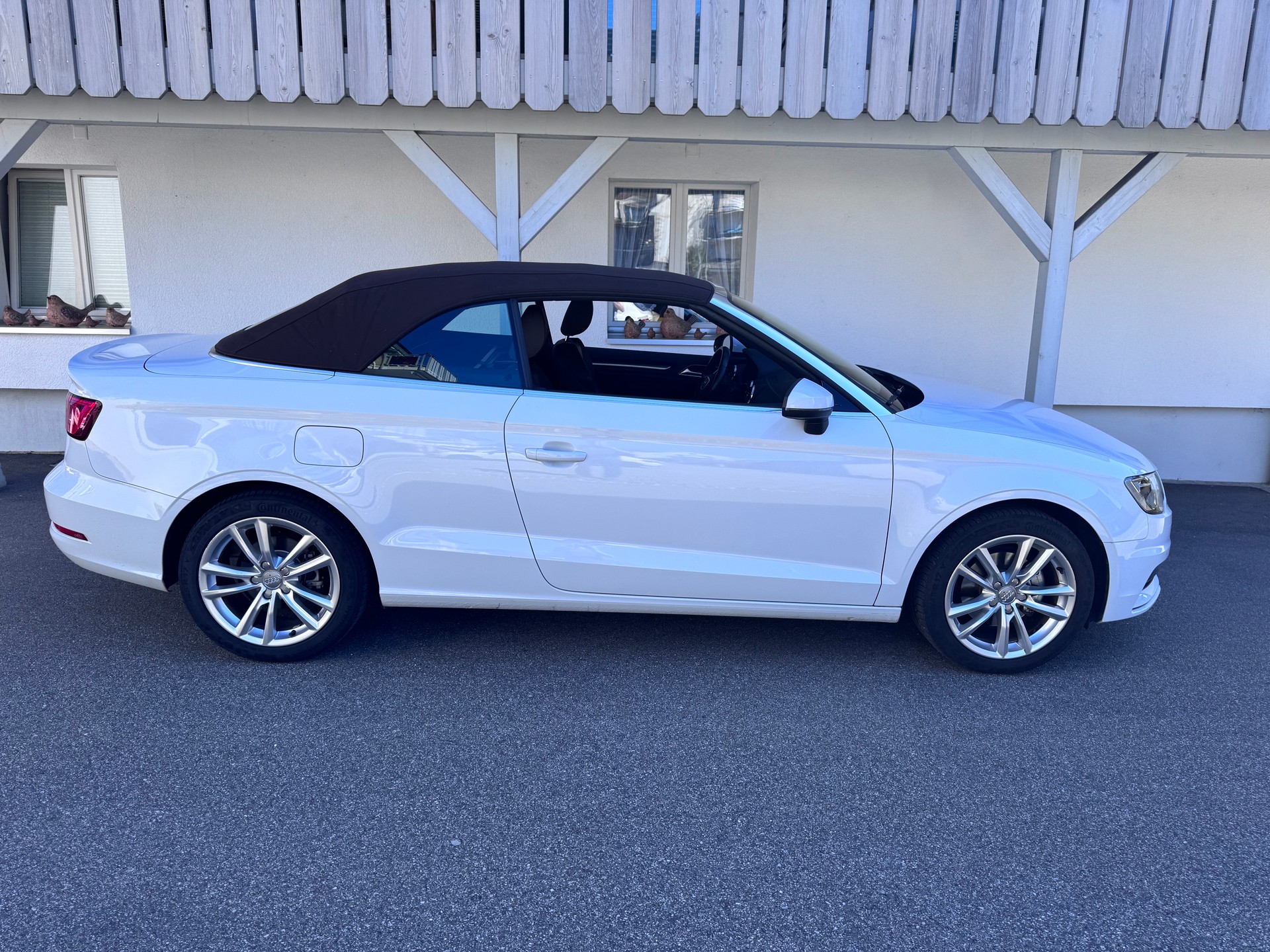 AUDI A3 Cabriolet 1.4 TFSI Ambition S-tronic-image-4