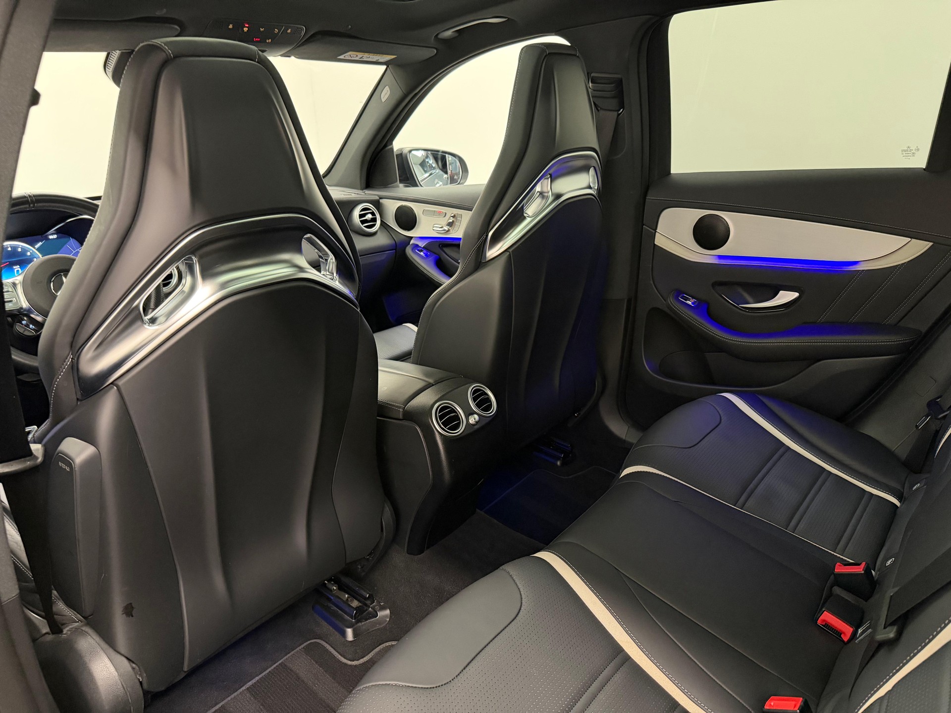 MERCEDES-BENZ GLC 63 S AMG 4m+-image-12