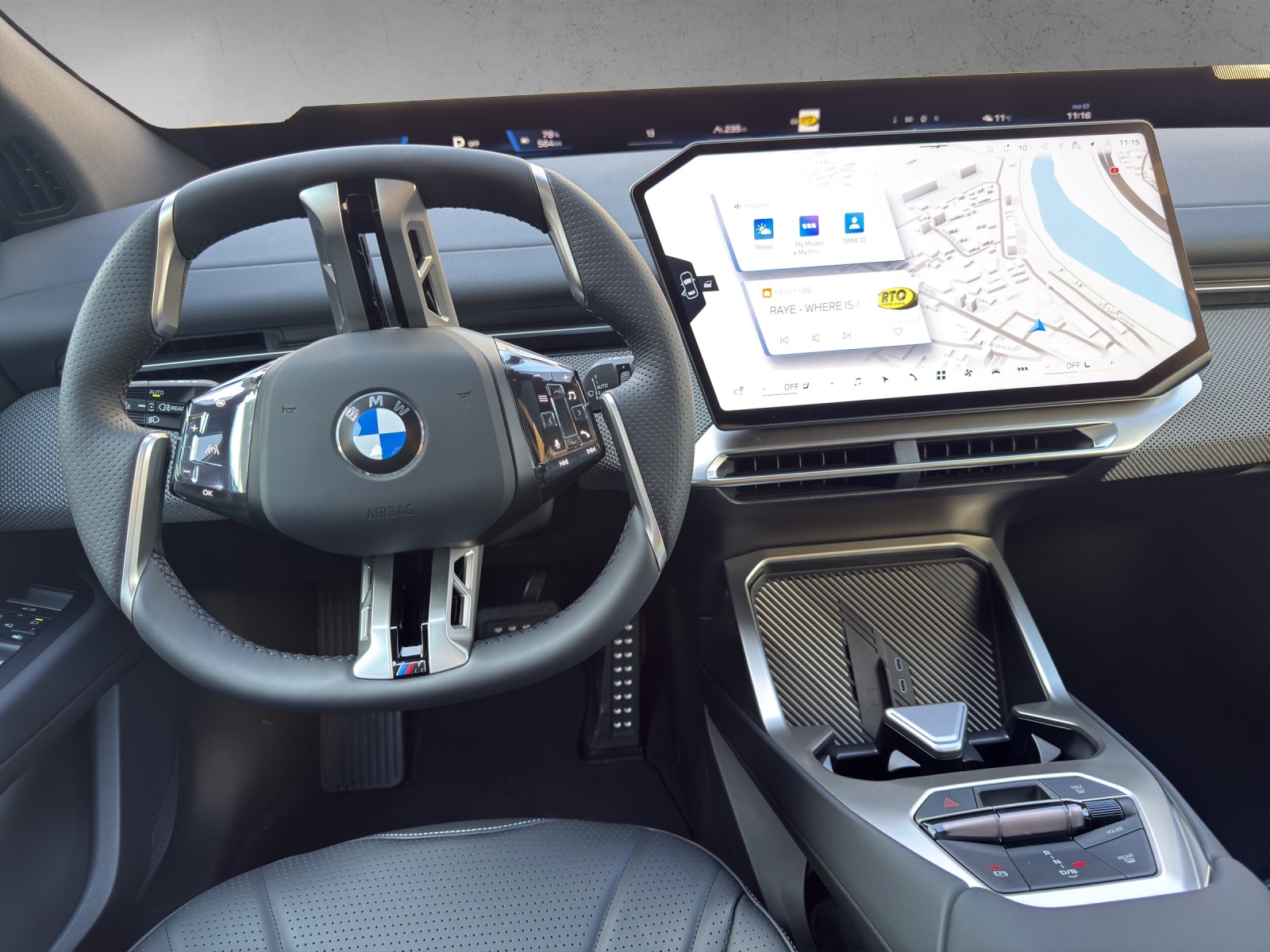 BMW iX3 50 xDrive M Sport-image-13