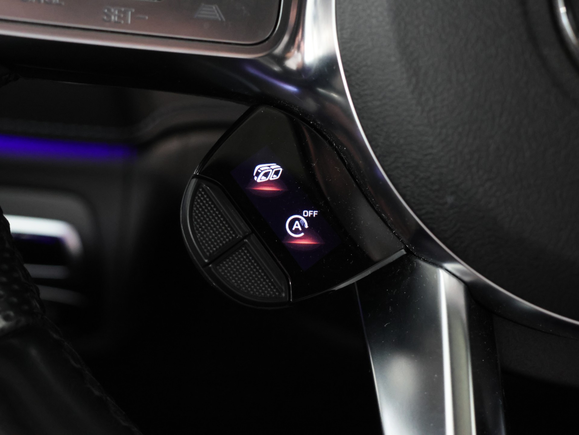 MERCEDES-BENZ G 63 AMG Speedshift Plus G-Tronic *G-Manufaktur* *AMG-Performance* *Burmester*-image-33