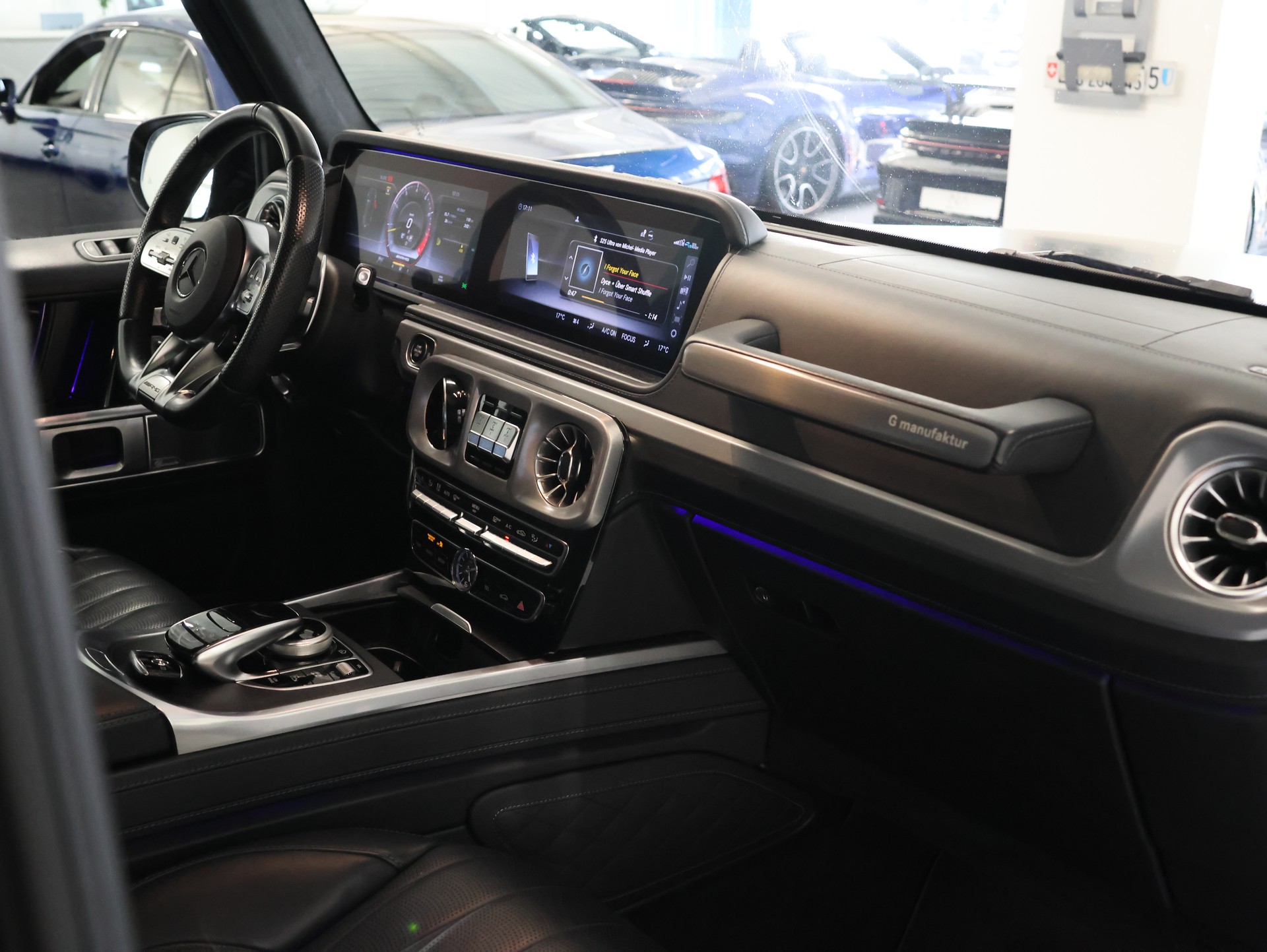 MERCEDES-BENZ G 63 AMG Speedshift Plus G-Tronic *G-Manufaktur* *AMG-Performance* *Burmester*-image-27