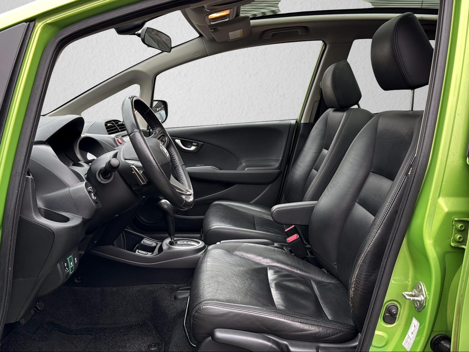 HONDA Jazz 1.3i Hybrid Exclusive CVT-image-5