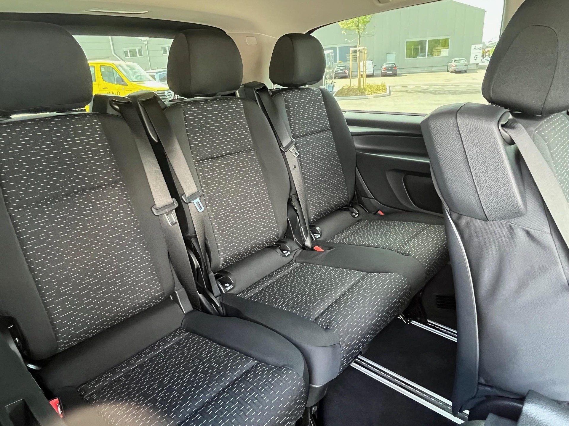 MERCEDES-BENZ Vito 116 Kombi L 2.0 CDI Select Family 4x4-image-8