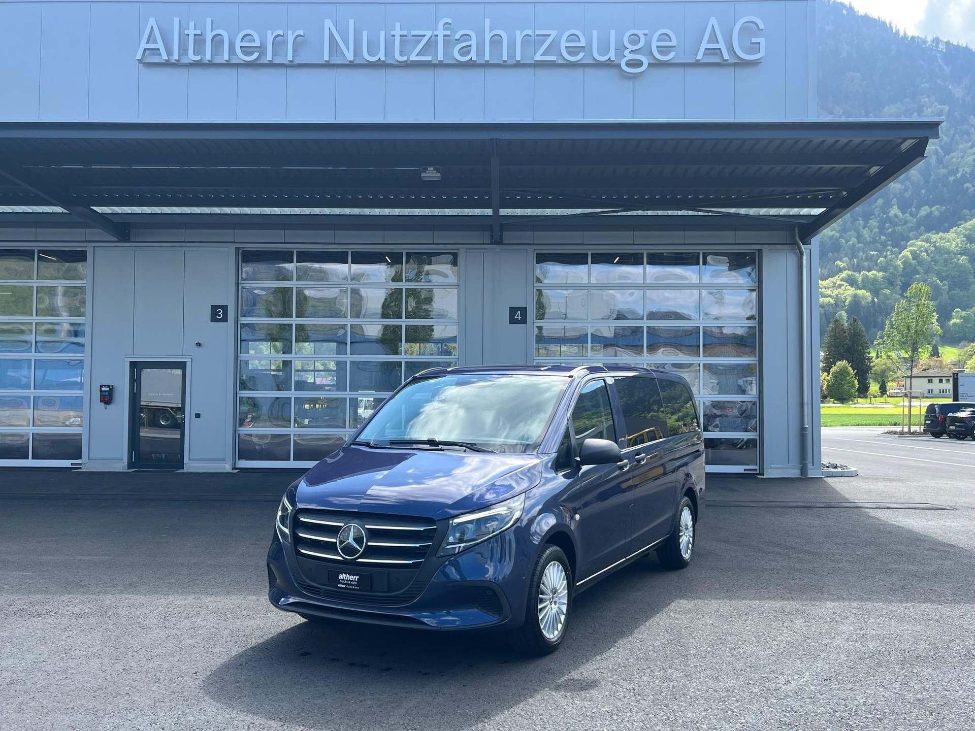 MERCEDES-BENZ Vito 116 Kombi L 2.0 CDI Select Family