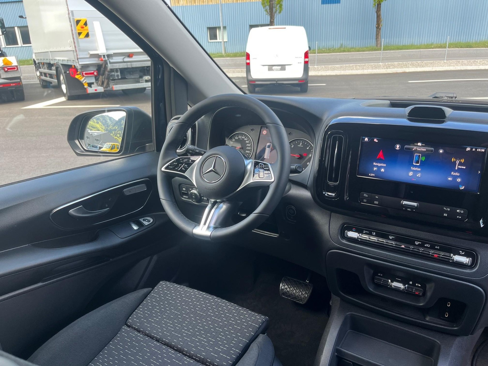 MERCEDES-BENZ Vito 116 Kombi L 2.0 CDI Select Family-image-13
