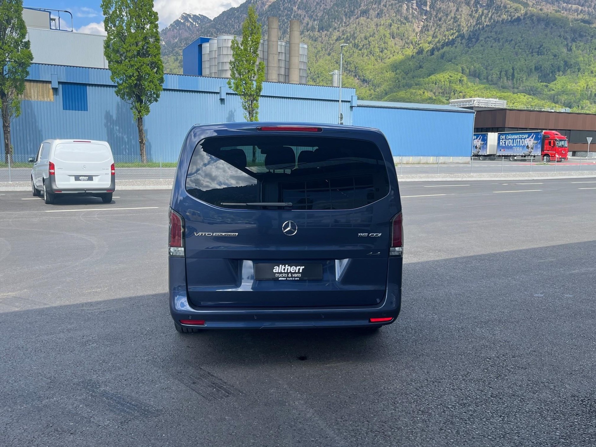 MERCEDES-BENZ Vito 116 Kombi L 2.0 CDI Select Family-image-5