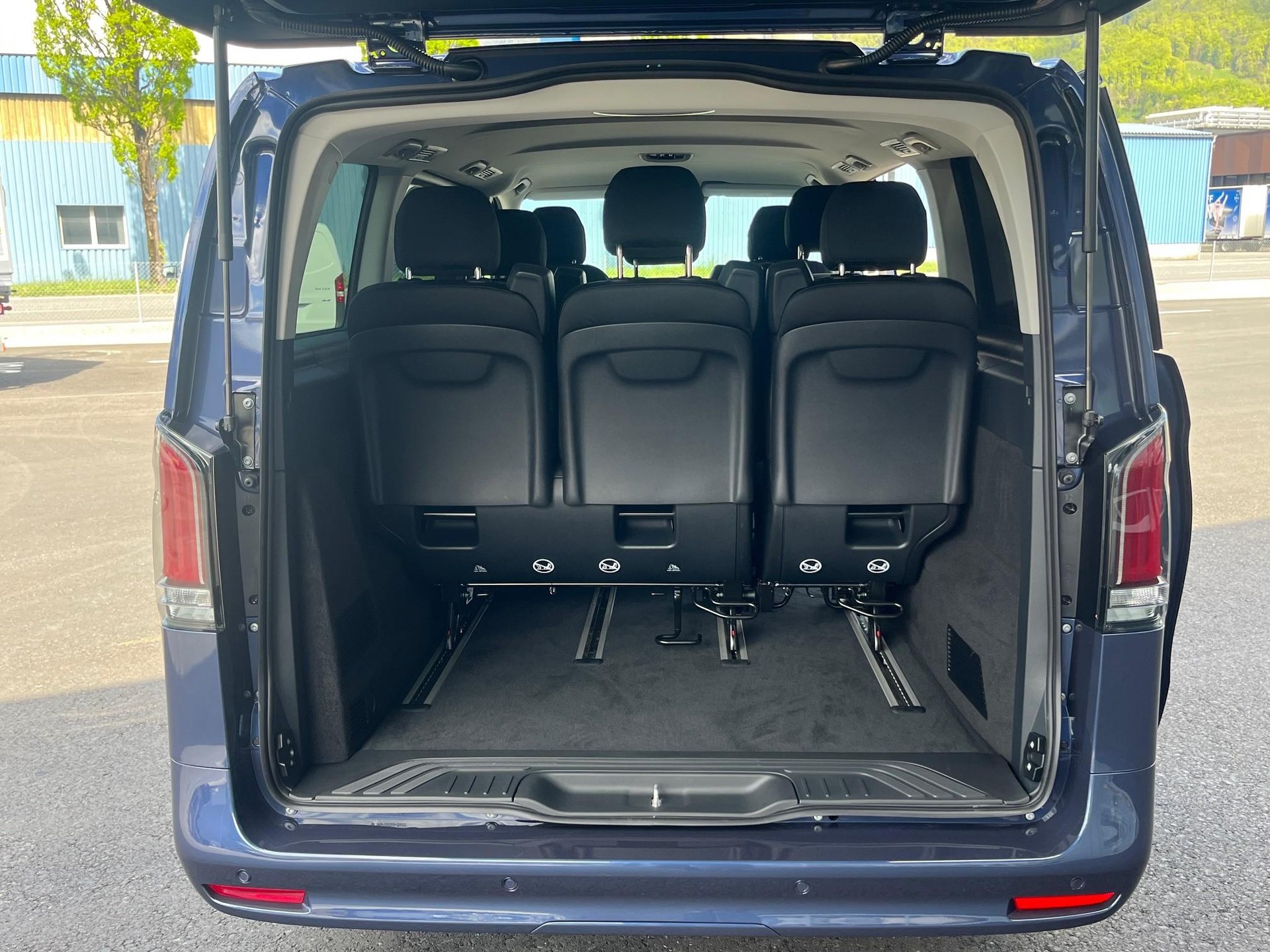 MERCEDES-BENZ Vito 116 Kombi L 2.0 CDI Select Family-image-11