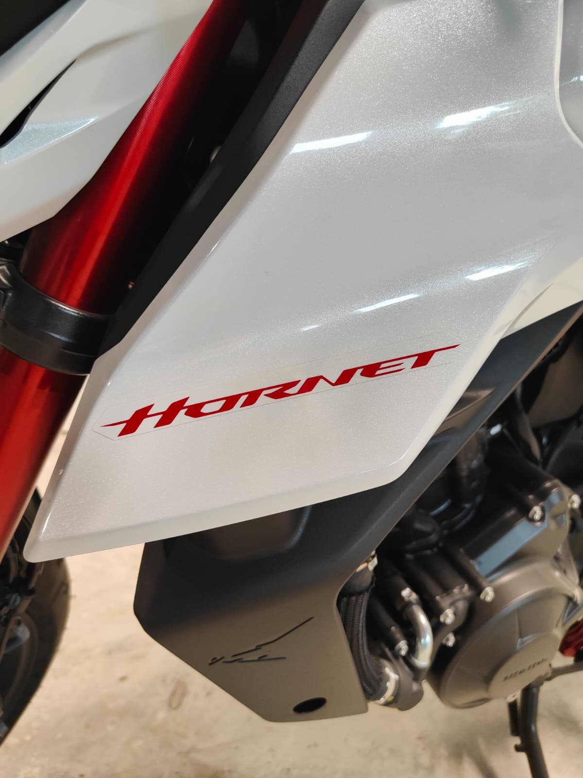 HONDA CB 750 Hornet-image-7