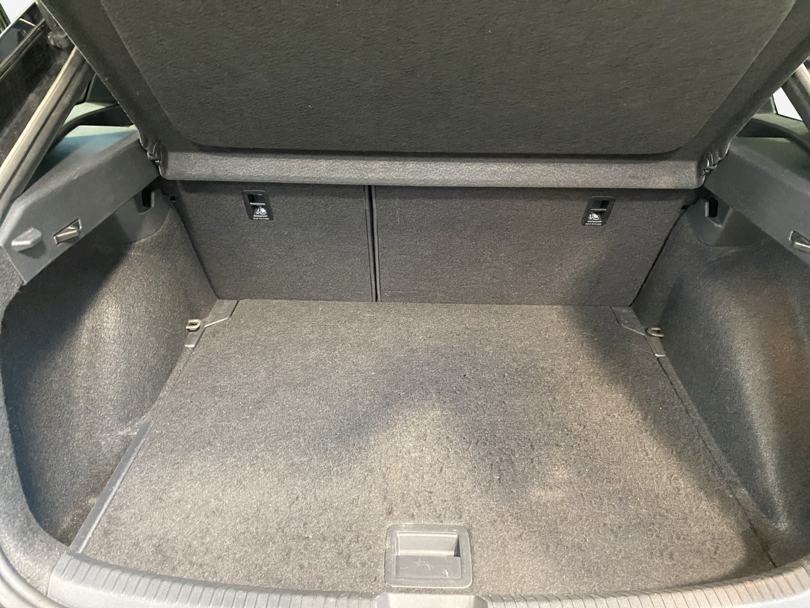 VW Taigo 1.0 TSI R-Line DSG-image-12