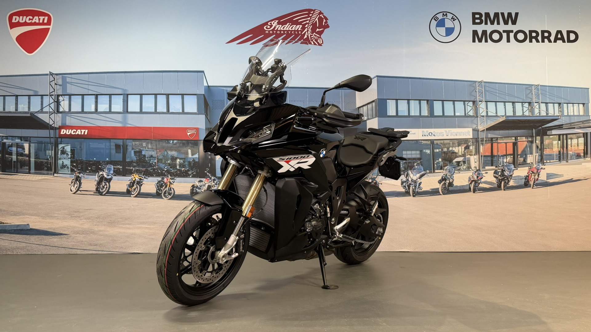 BMW S 1000 XR Leasing à partir de 2.9%-showroom-element-2