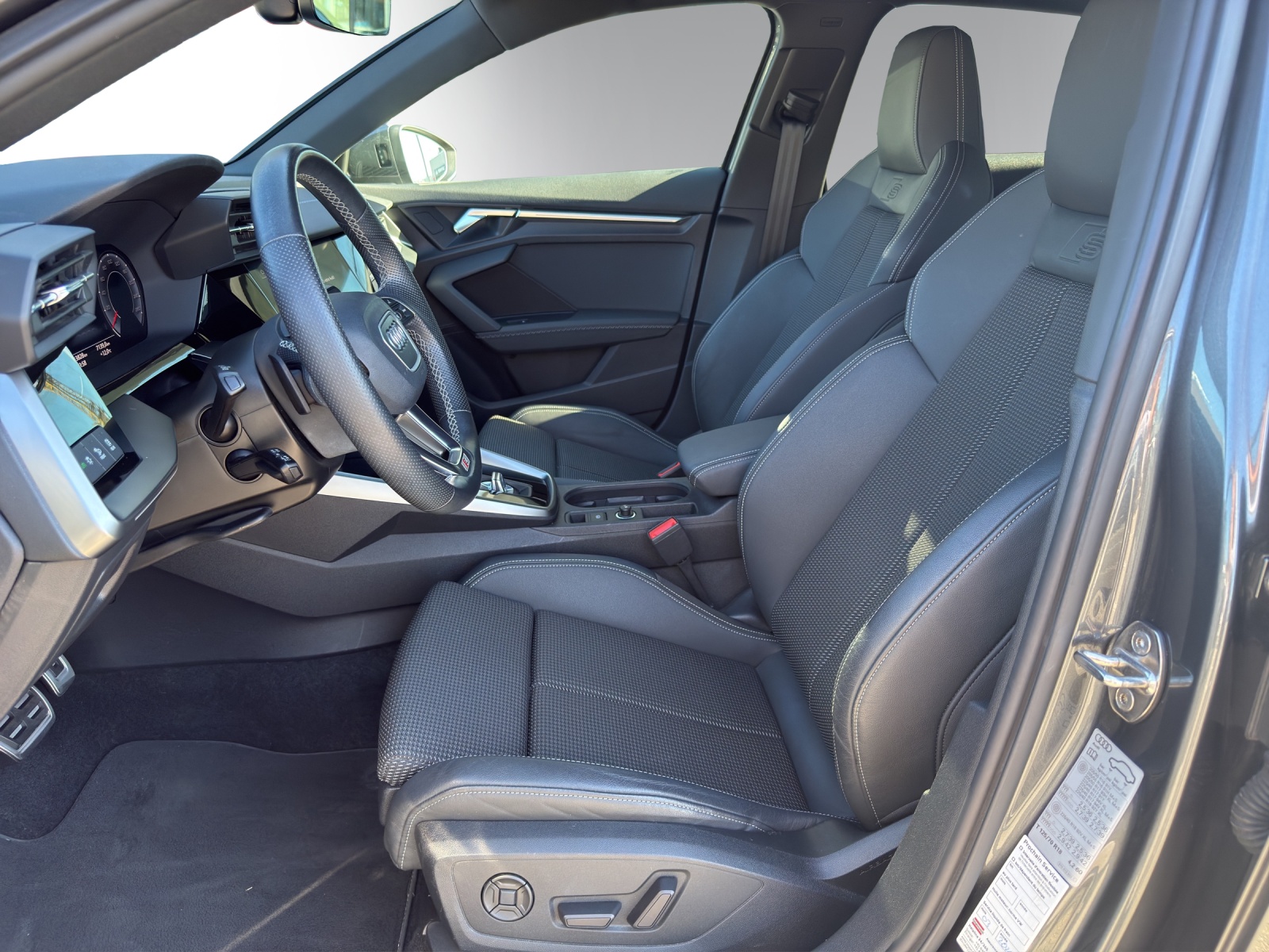 Image AUDI A3 A3 SB 35 TFSI S line Attr