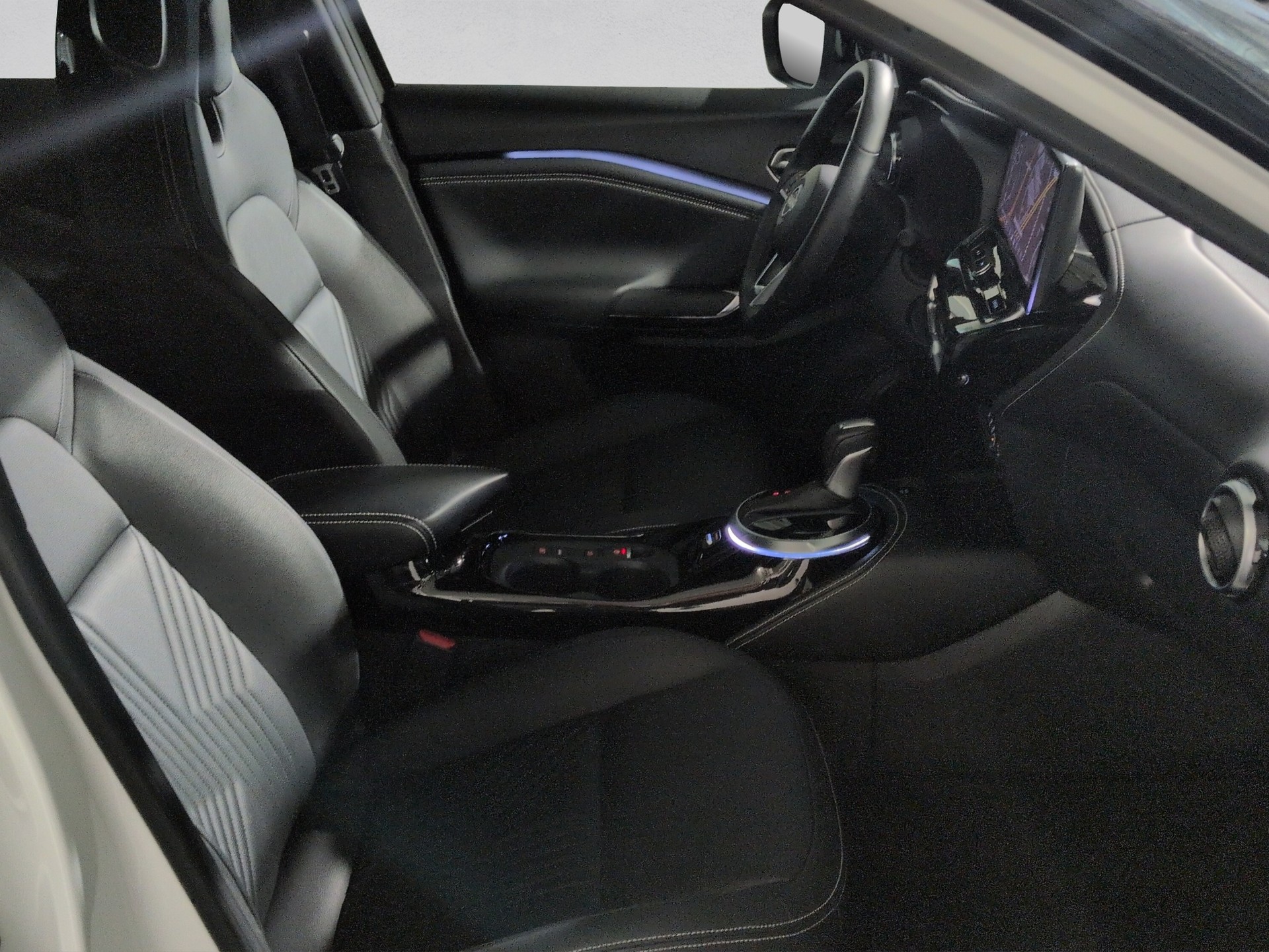 NISSAN Juke 1.6 FHEV Tekna-image-16