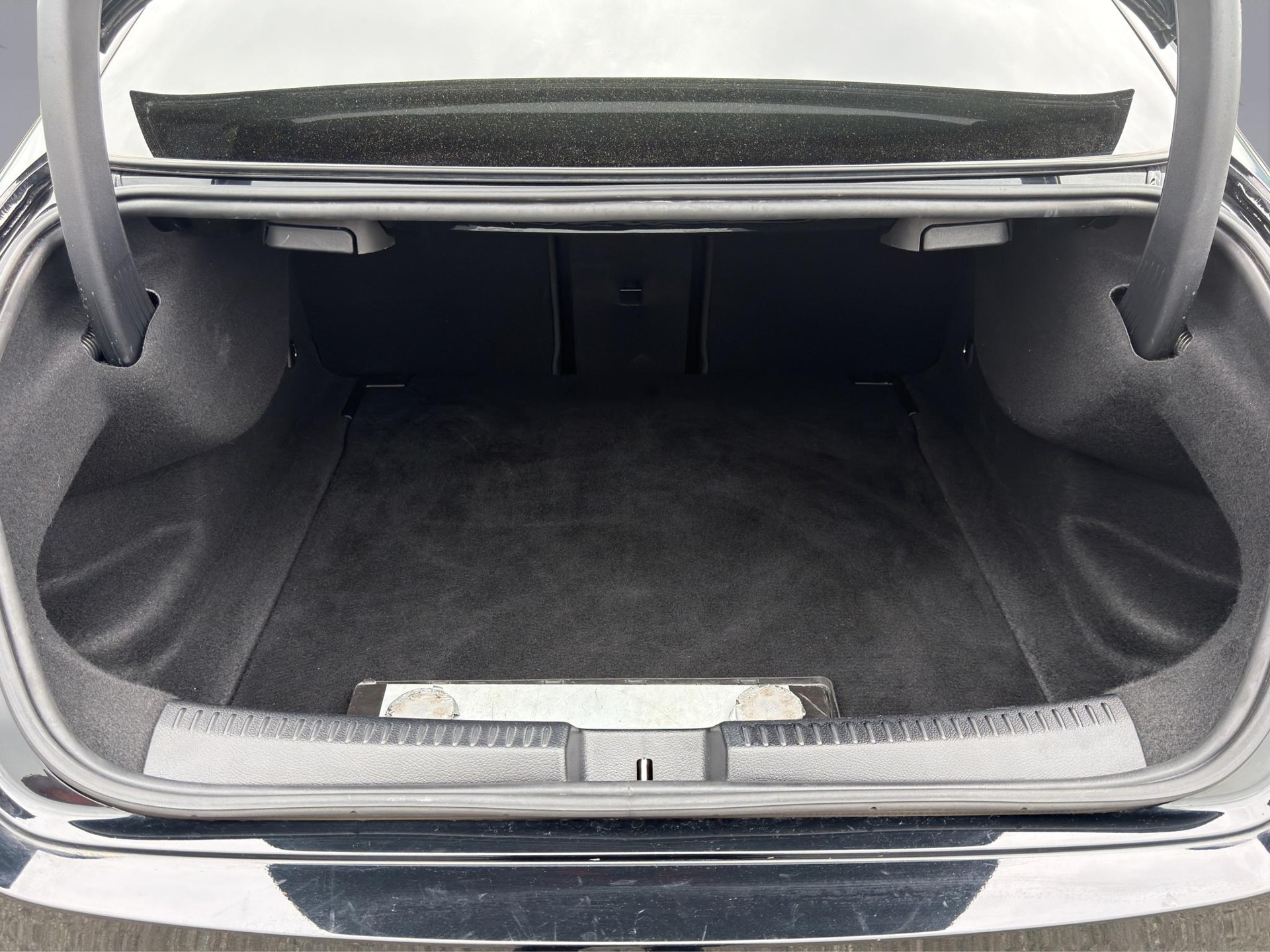 MERCEDES-BENZ CLA 250 AMG Line 4matic-image-17