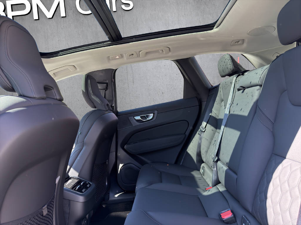 Image VOLVO XC60 XC60 2.0 B5 MH Ultra Dark AWD