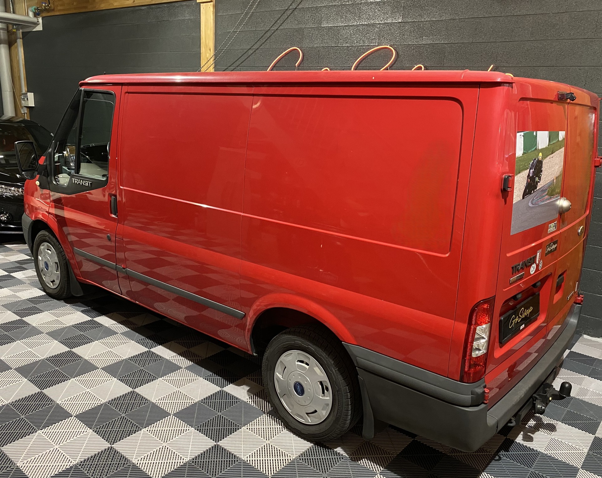 FORD Transit 2.2 TDCi 260 S Trend L1H1-image-7
