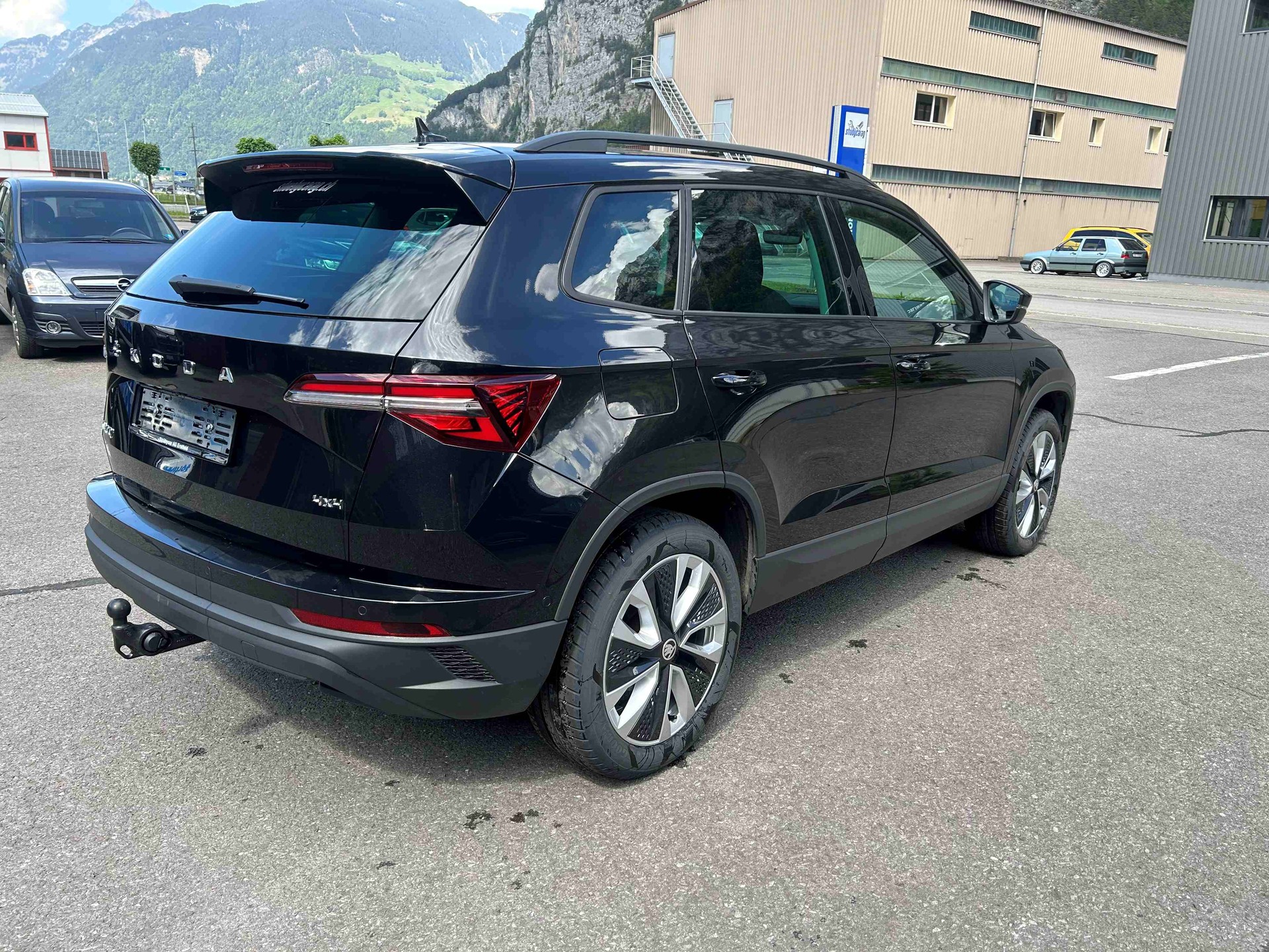 SKODA Karoq 2.0 TDI CR Style 4x4 DSG-image-3