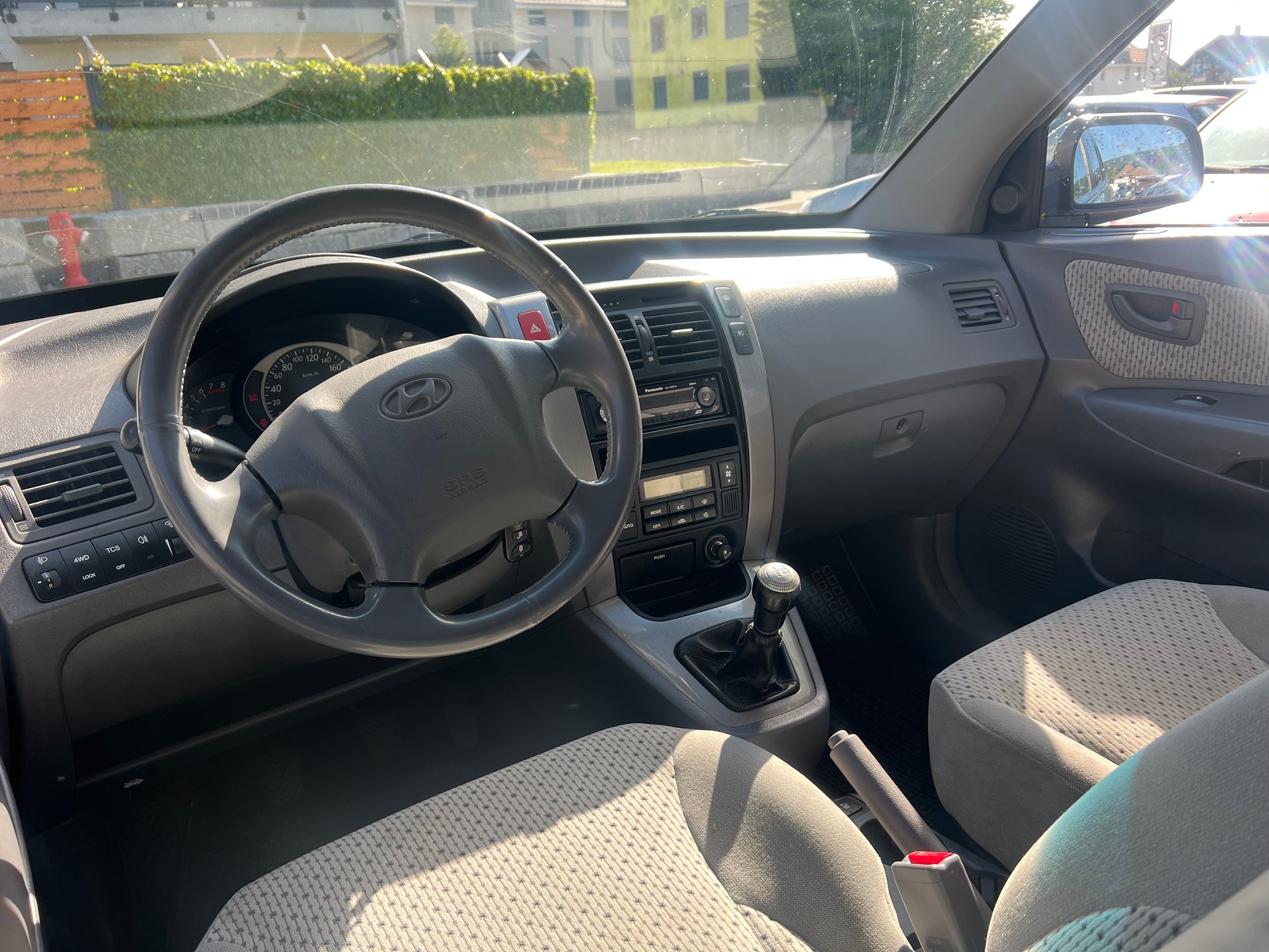 HYUNDAI Tucson 2.0 16V GLS 4WD-image-4