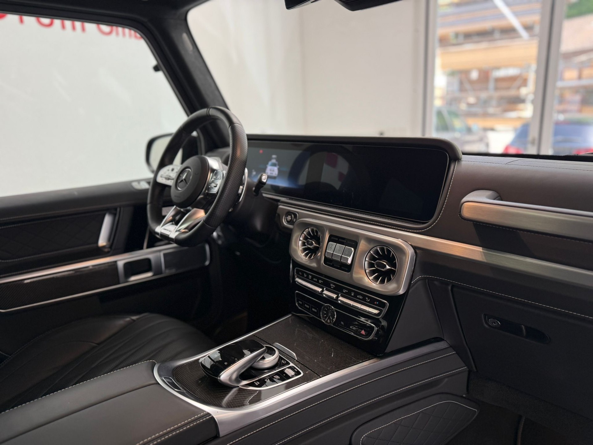 MERCEDES-BENZ G 63 AMG Speedshift Plus G-Tronic-image-15