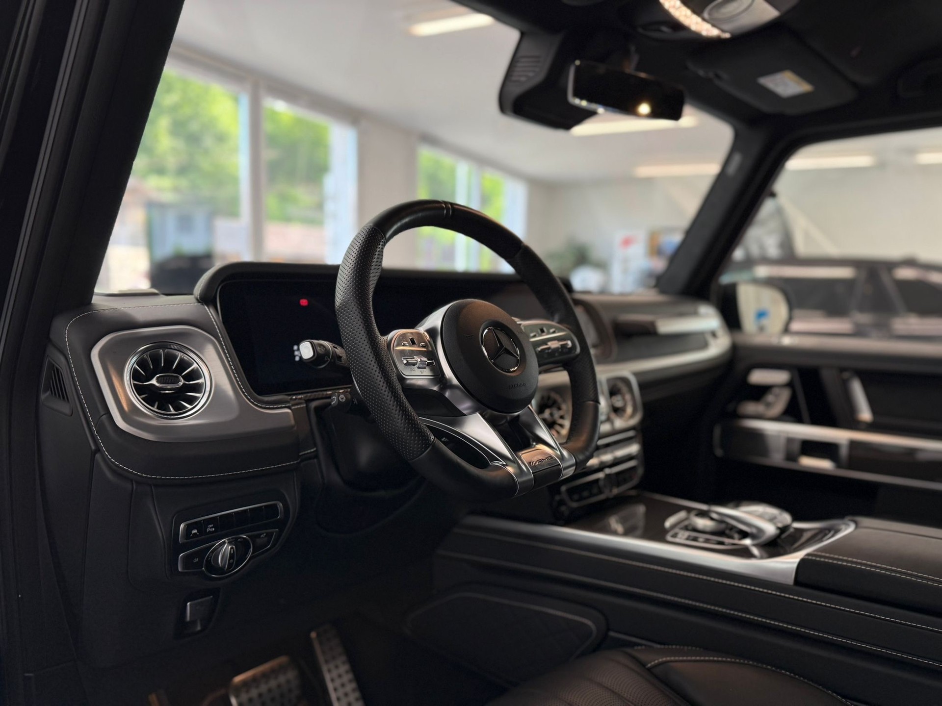 MERCEDES-BENZ G 63 AMG Speedshift Plus G-Tronic-image-9