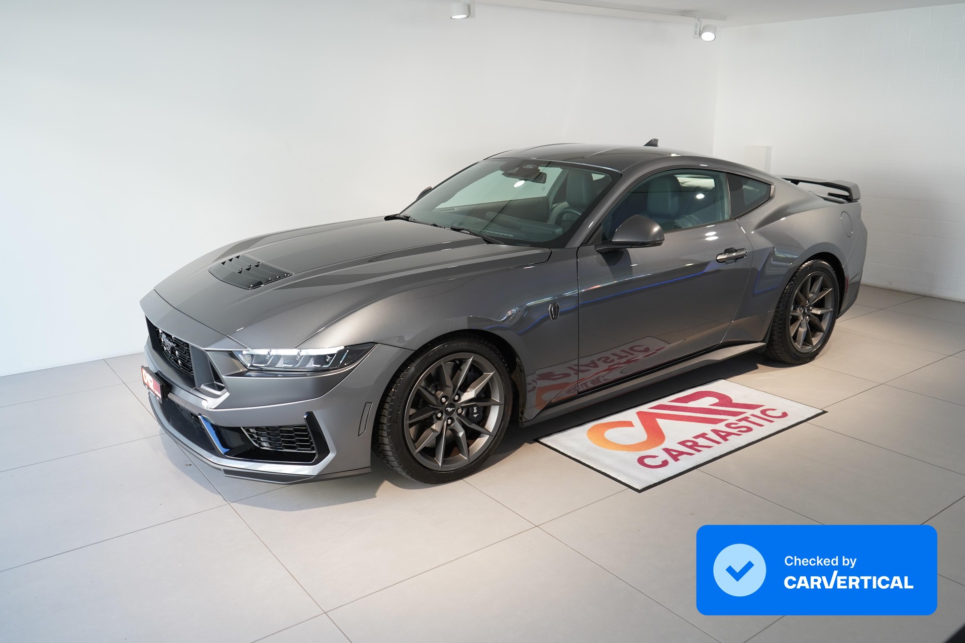FORD Mustang Coupé 5.0 V8 Dark Horse