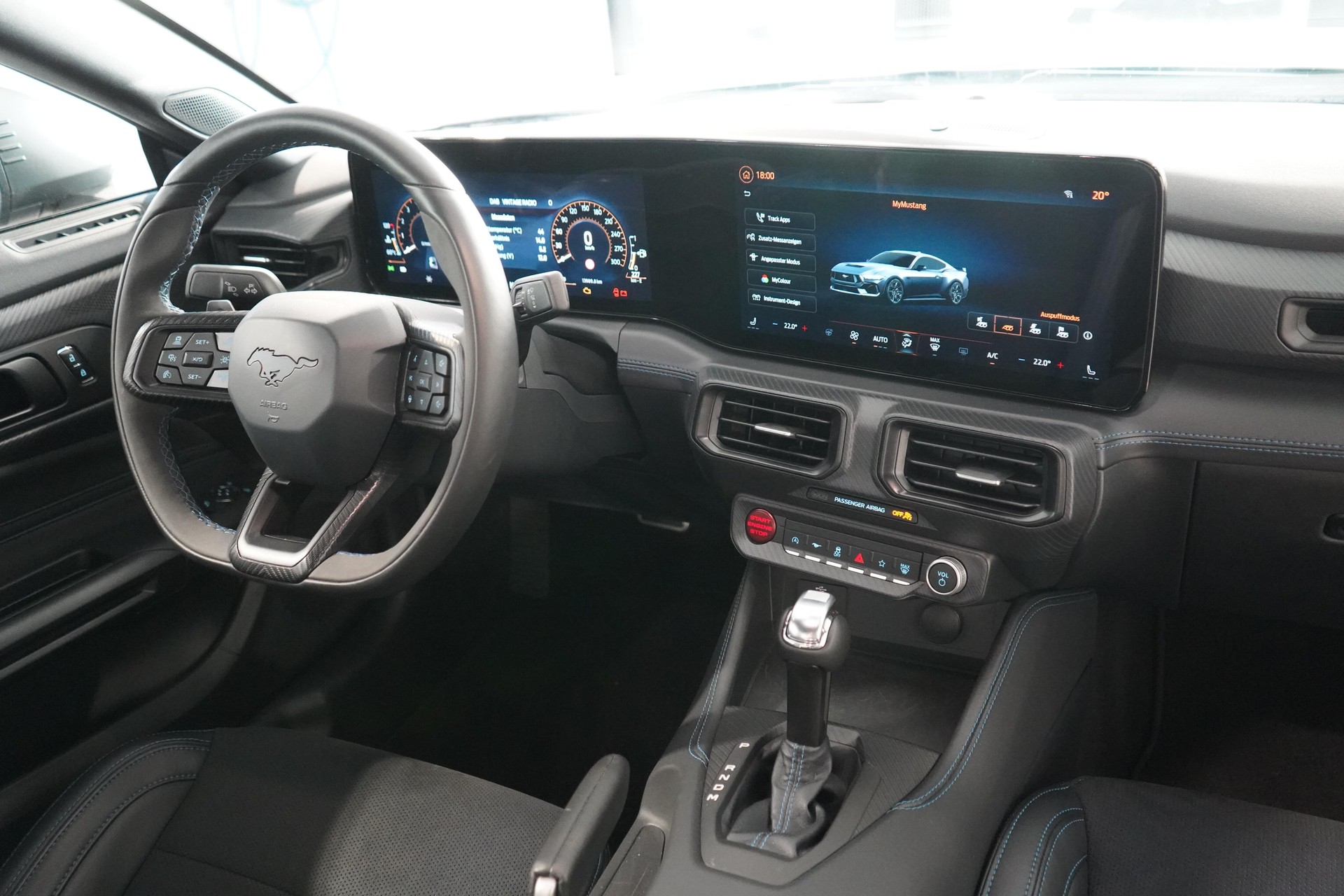 FORD Mustang Coupé 5.0 V8 Dark Horse-image-8