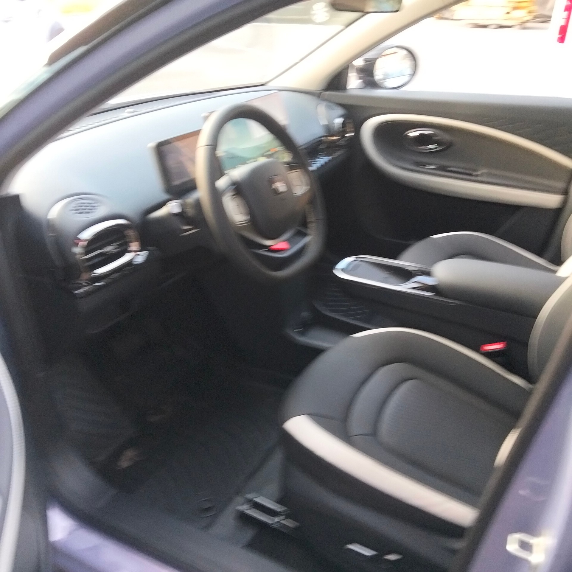 JAC E30X 51 kWh Flagship Pro+-image-1