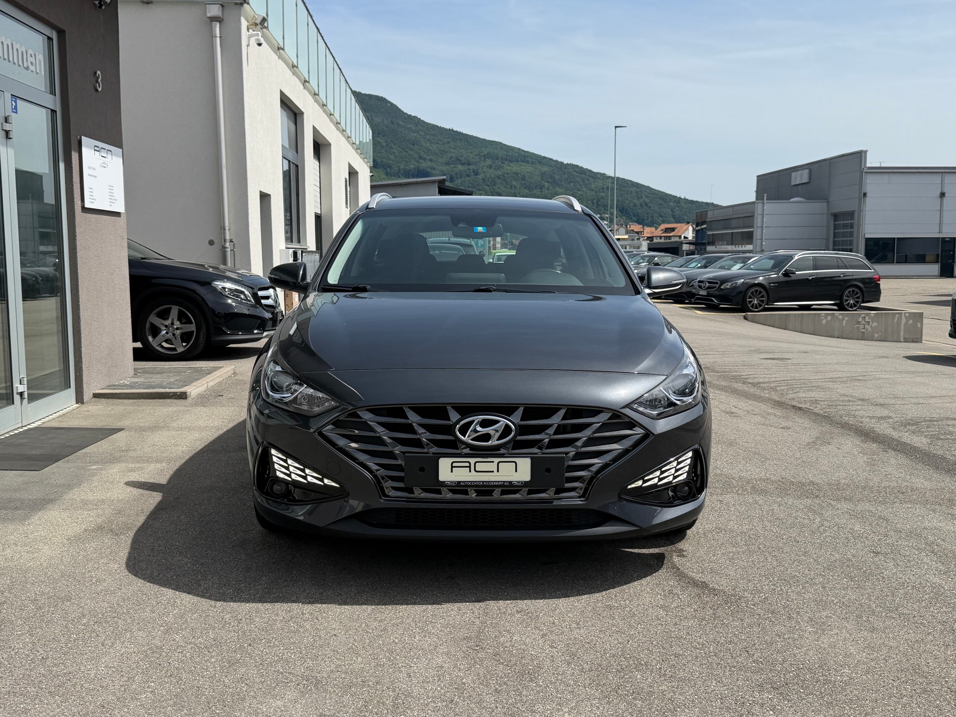 HYUNDAI i30 Wagon 1.5 T-GDi Origo 48V MH DCT-showroom-element-1