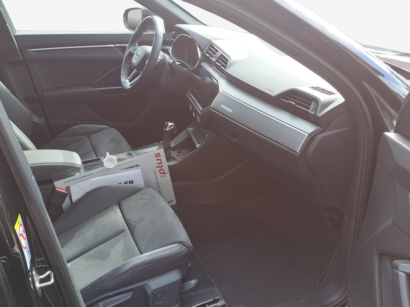AUDI Q3 Sportback 35 TFSI S line Attraction S-tronic-image-13