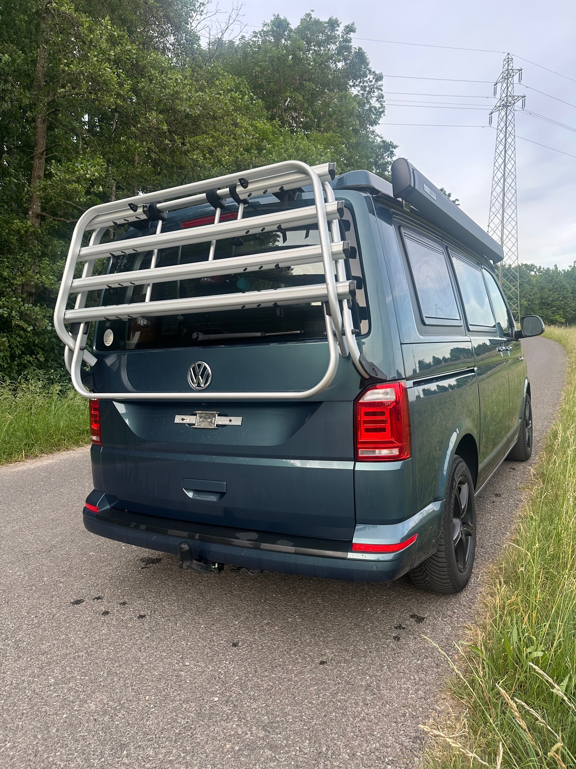 VW Custom-Bus-image-2