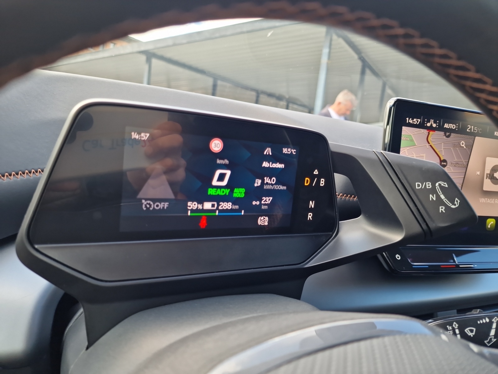 CUPRA Born 77 kWh e-Boost 231PS Reichweite 548 km-image-15