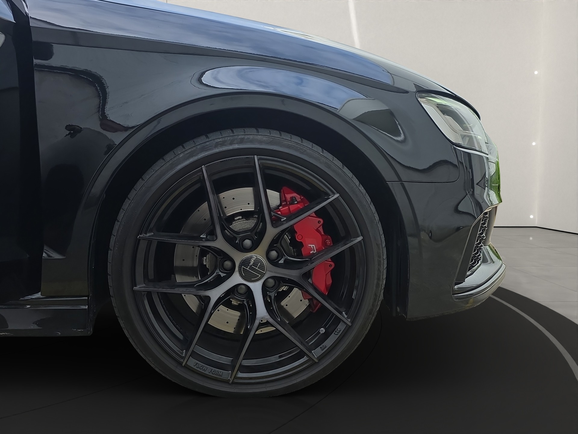 AUDI RS3 Limousine 2.5 TSI quattro S-tronic-image-14