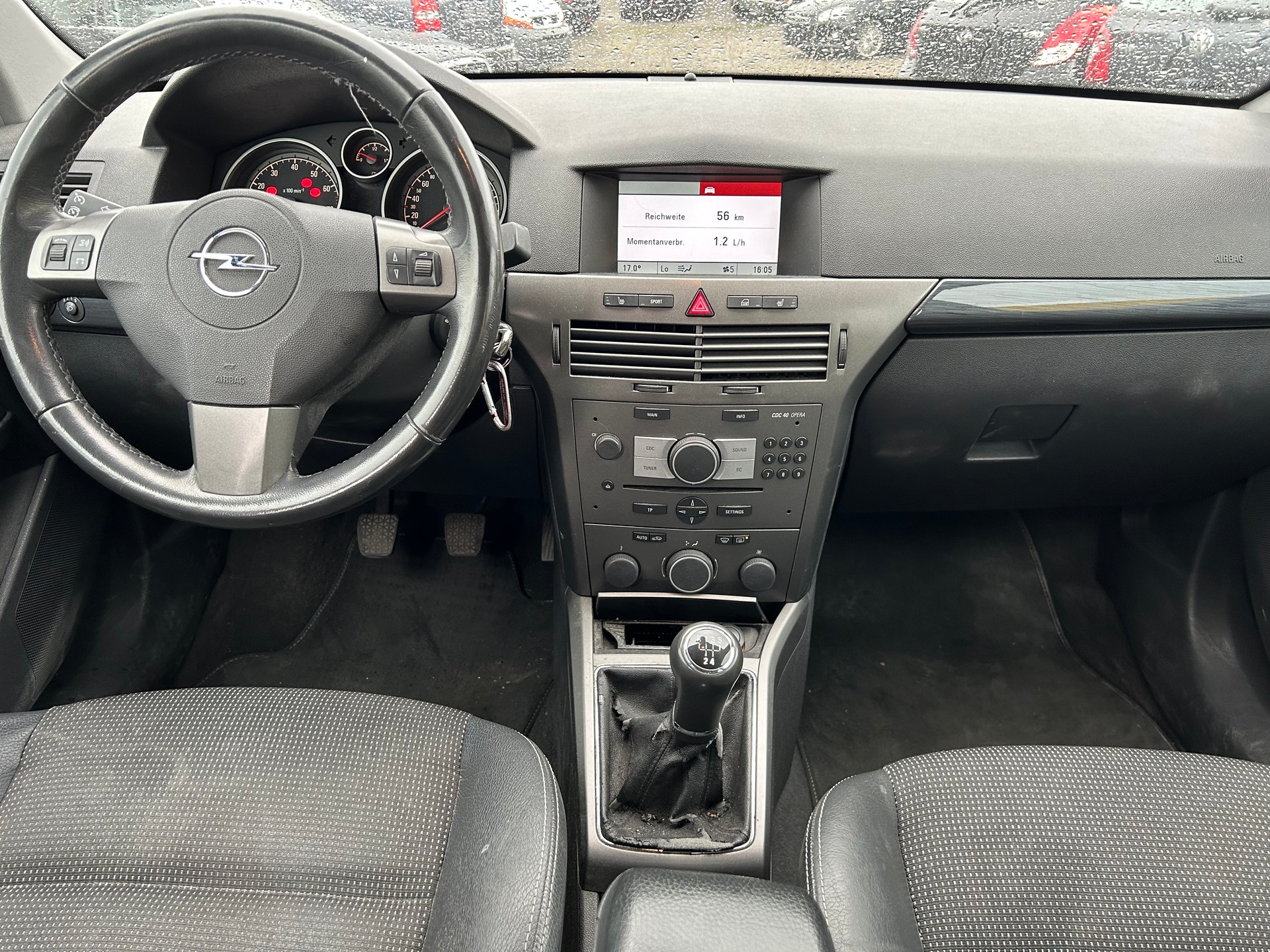 OPEL Astra 1.8i 16V Essentia-image-10