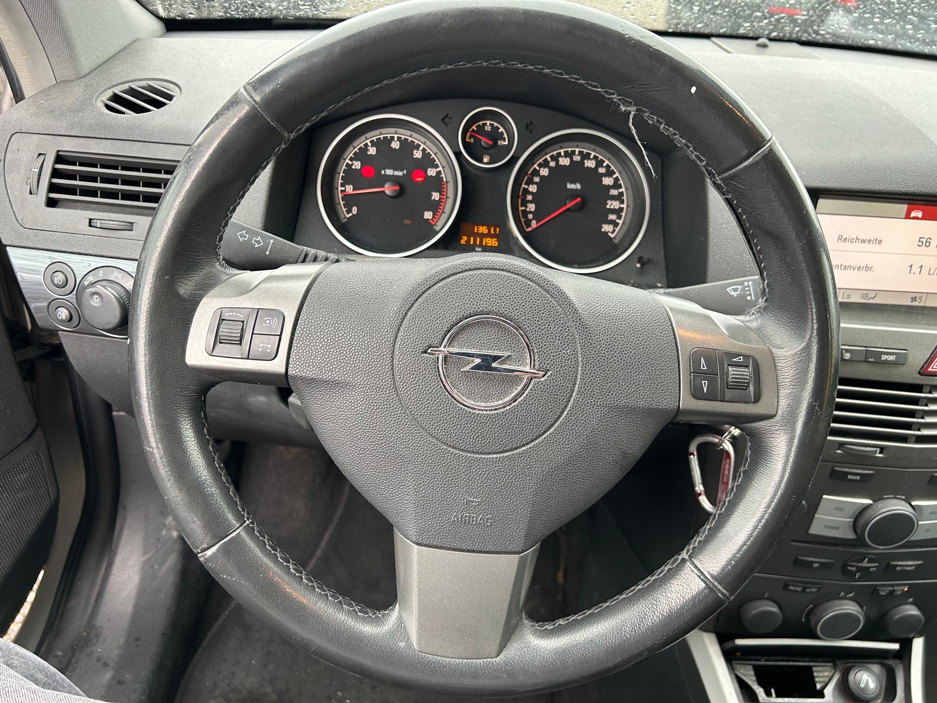 OPEL Astra 1.8i 16V Essentia-image-7