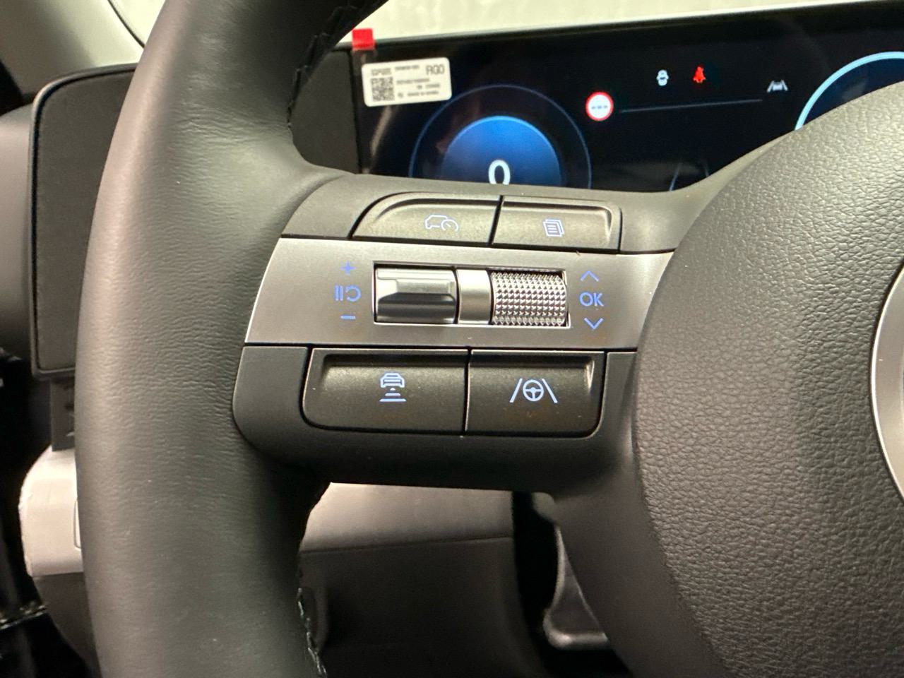 HYUNDAI Kona EV 65.4 kWh Black Line-image-8