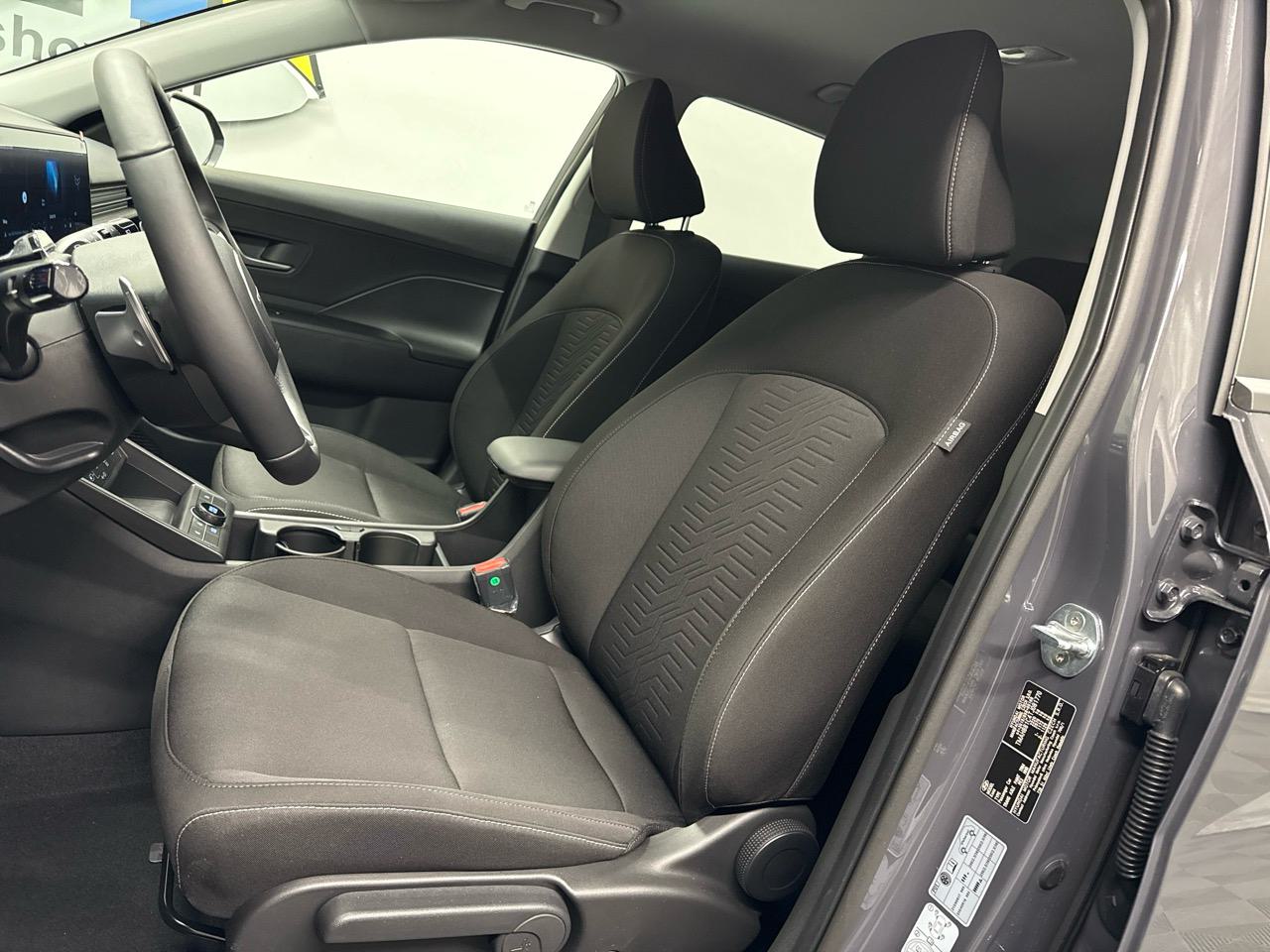 HYUNDAI Kona EV 65.4 kWh Black Line-showroom-element-3