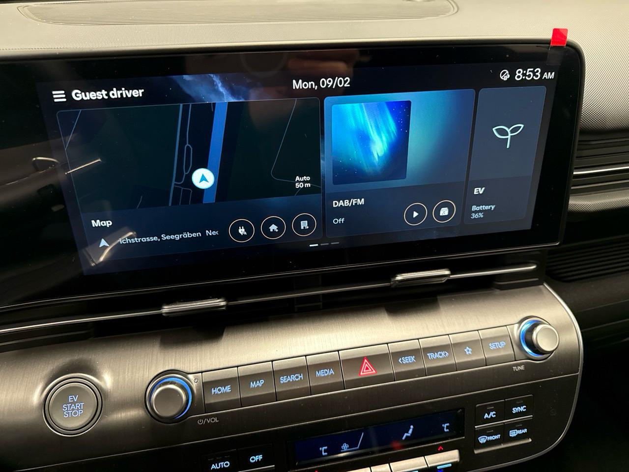 HYUNDAI Kona EV 65.4 kWh Black Line-image-5
