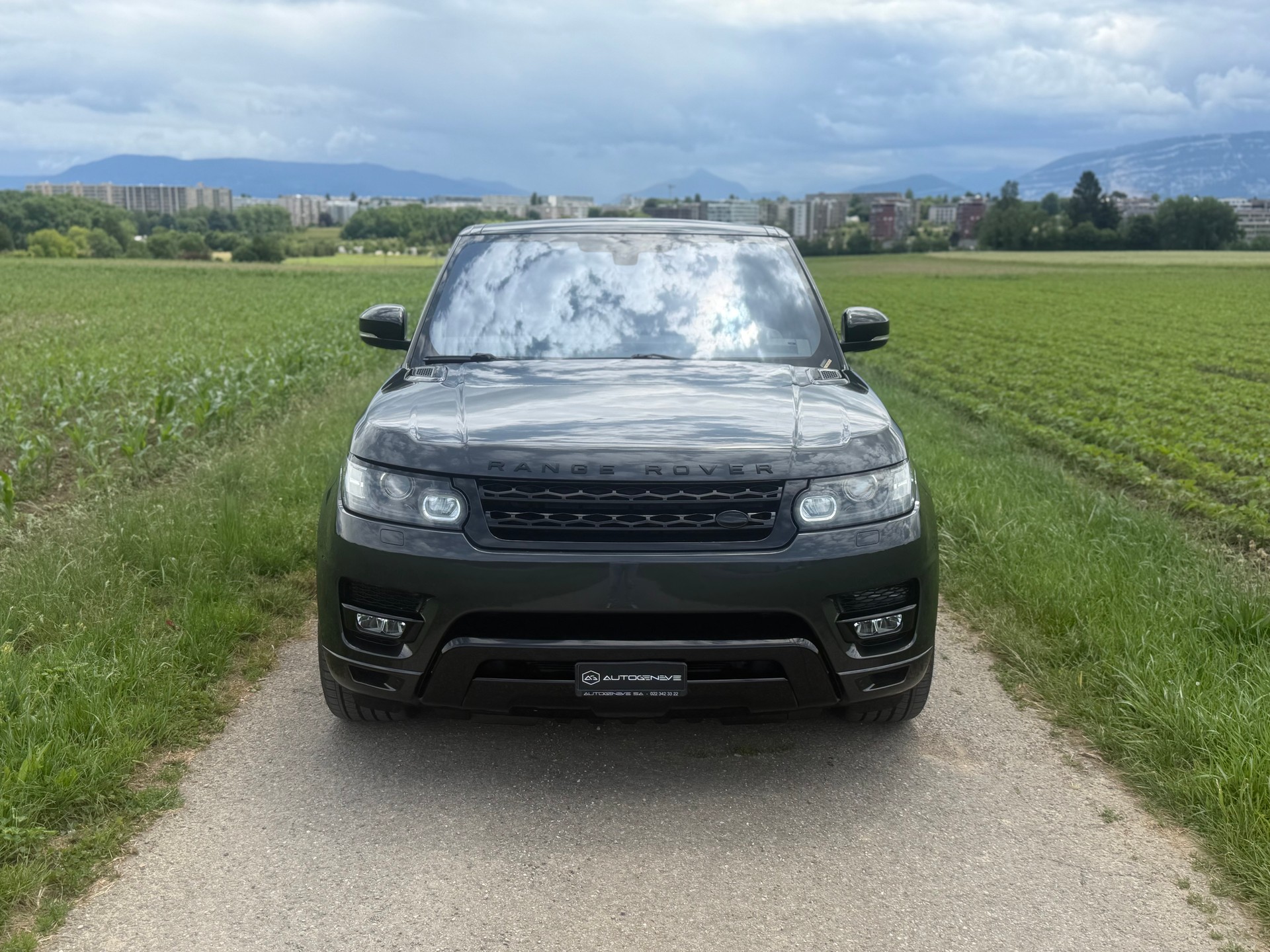 LAND ROVER Range Rover Sport 3.0 SDV6 Autobiography Automatic-image-0
