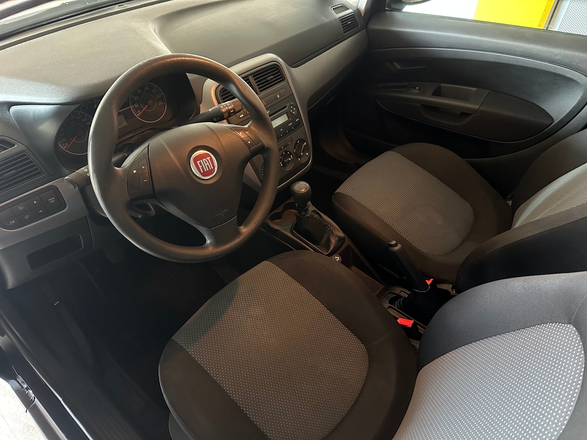 FIAT Punto 1.2 Actual-image-1