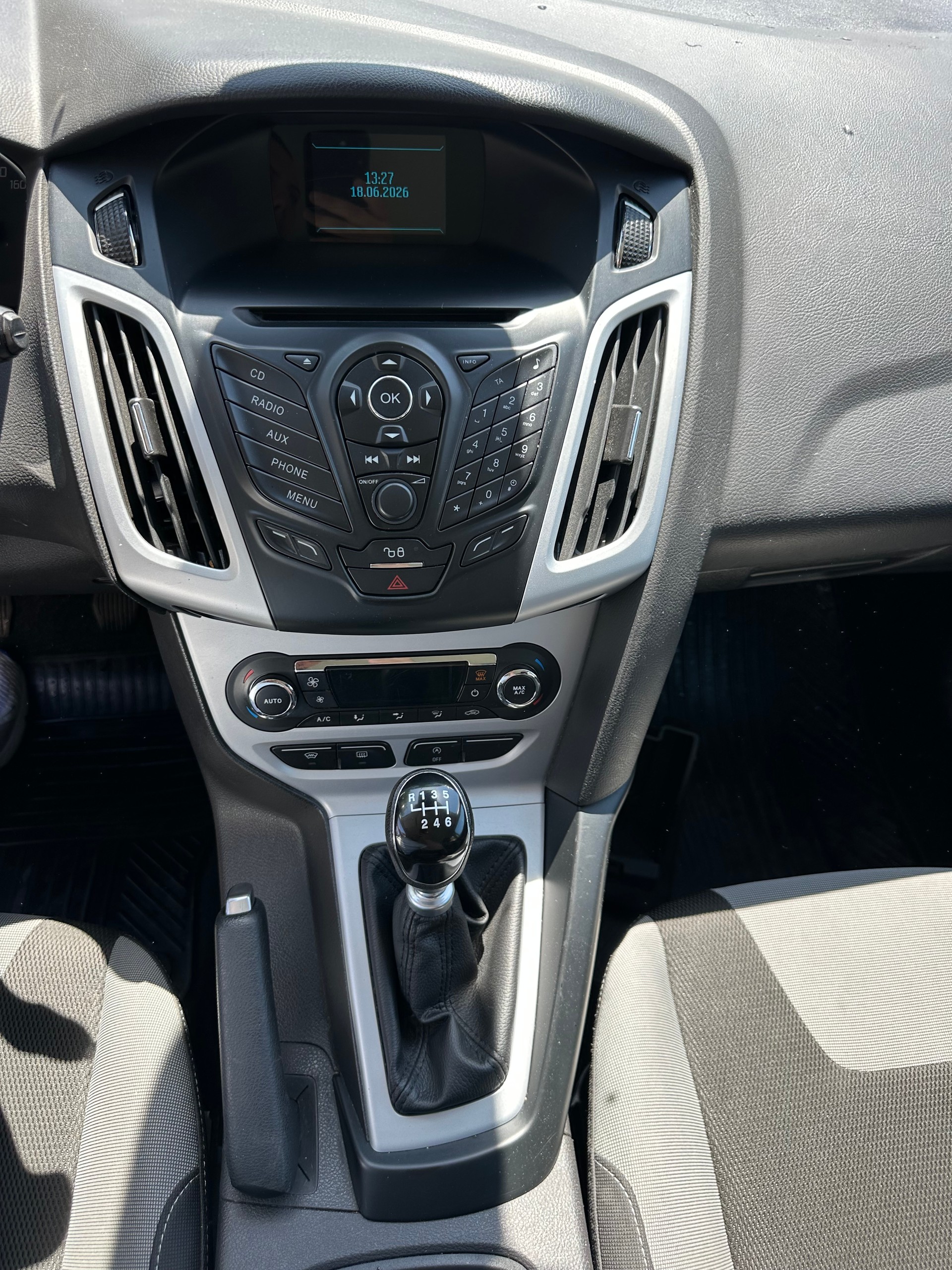 FORD Focus 1.0 SCTi Trend-image-11