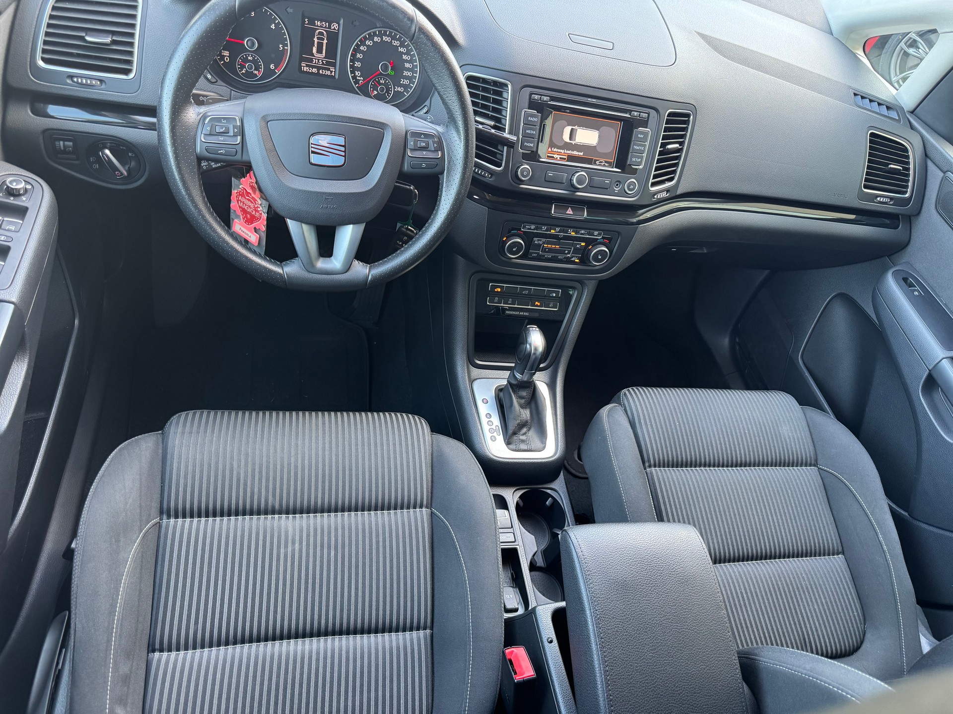 SEAT Alhambra 2.0 TDI Reference Eco DSG-image-10