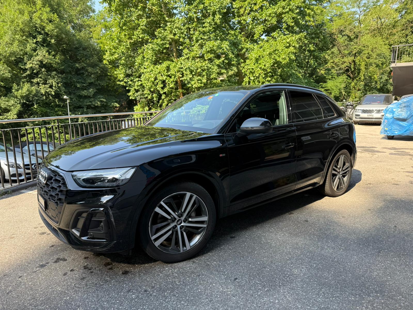 AUDI Q5 50 TFSI e PHEV S line quattro S-tronic-image-7