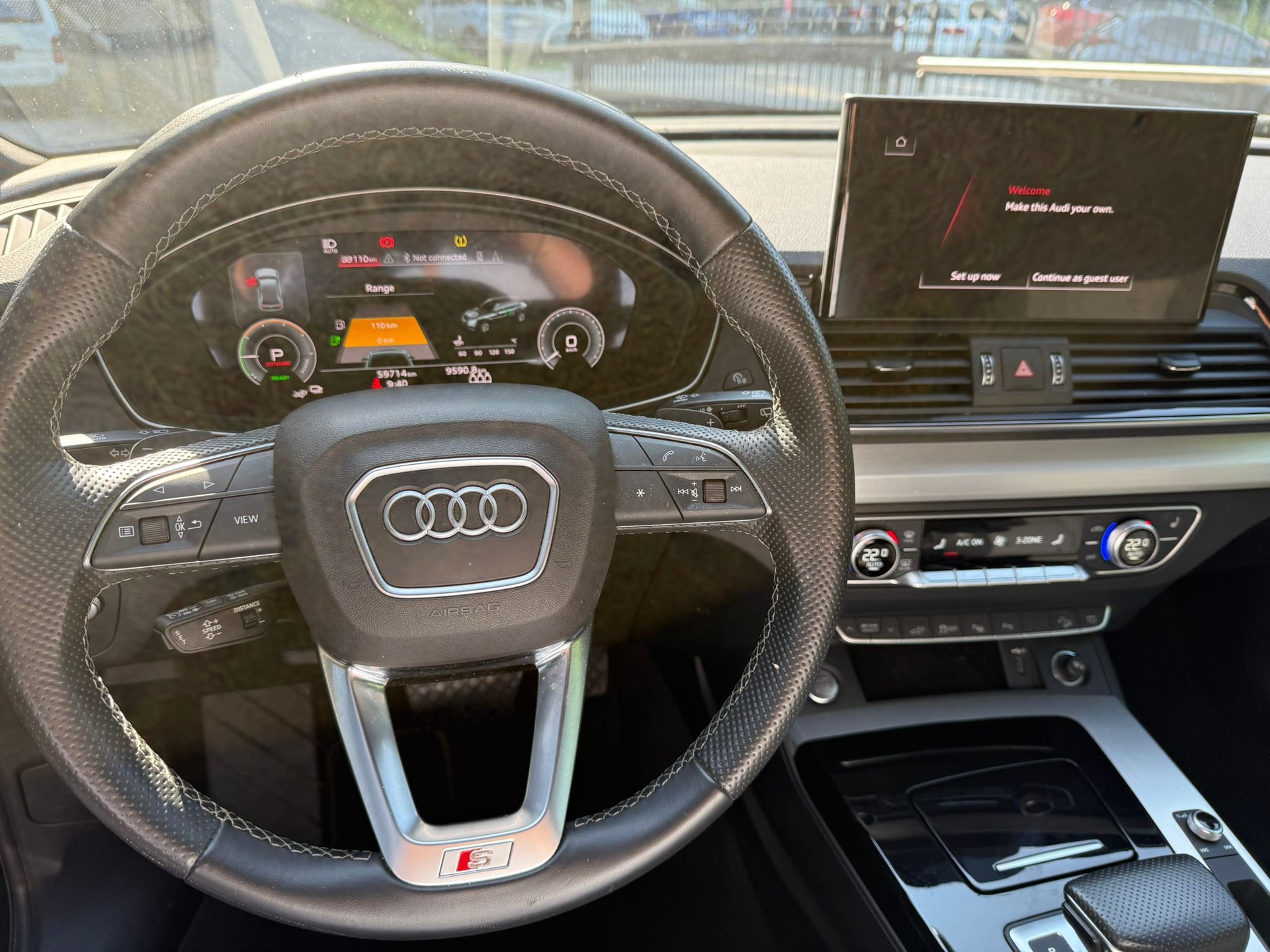 AUDI Q5 50 TFSI e PHEV S line quattro S-tronic-image-12