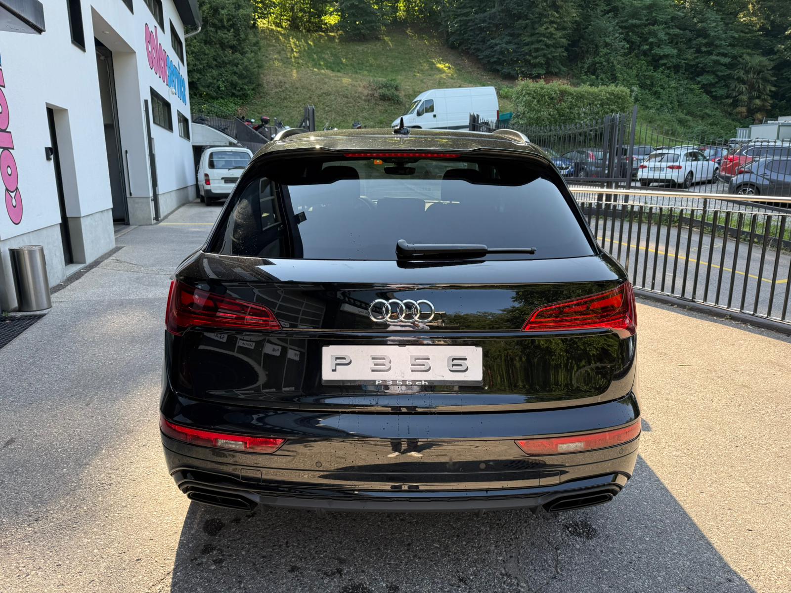 AUDI Q5 50 TFSI e PHEV S line quattro S-tronic-image-5