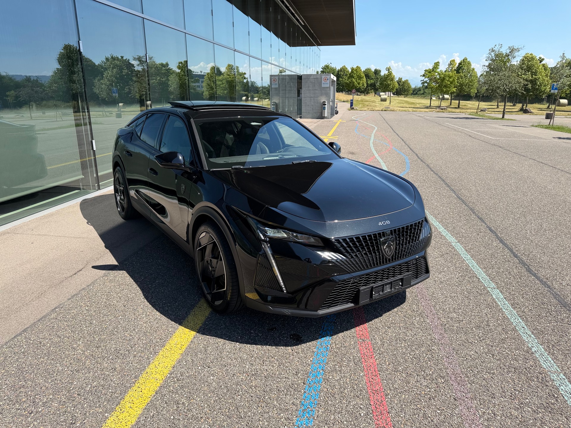 PEUGEOT 408 1.6 PHEV 225 GT SPORT - PANORAMA - ANHÄNGERKUPPLUNG-image-4